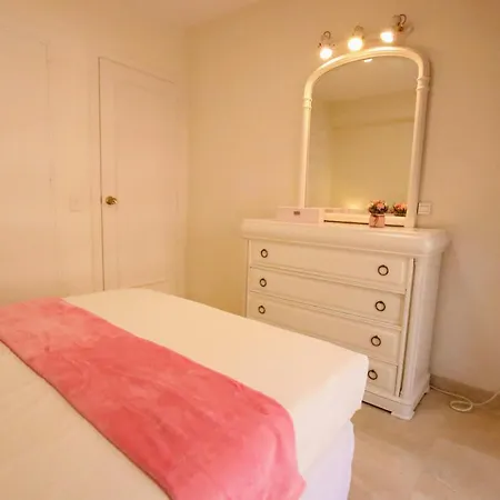 Tess Camelias * Fuengirola