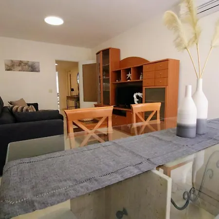 Apartment Tess Camelias *