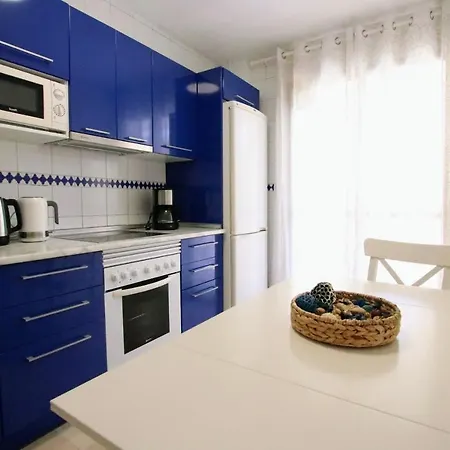 Tess Camelias Apartment *