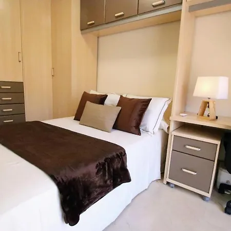 Tess Camelias Apartment